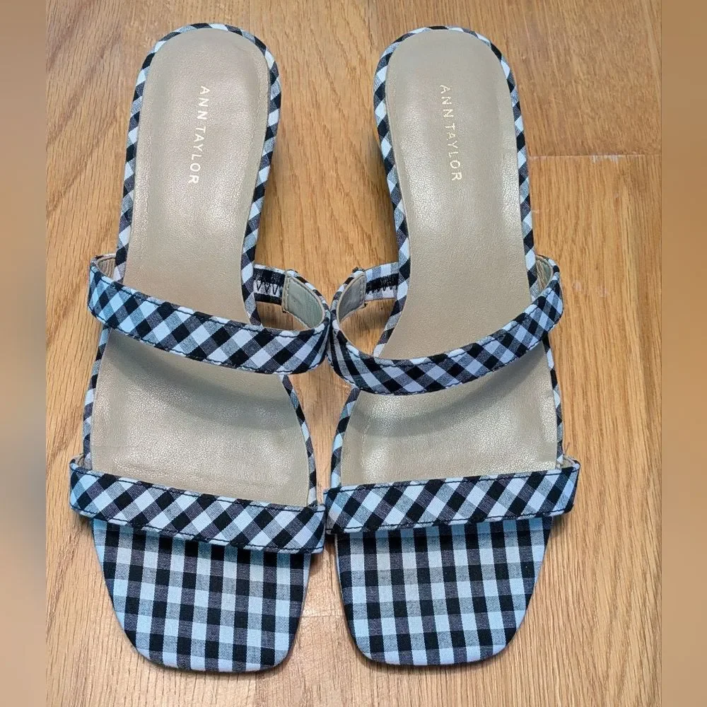 Ann Taylor Black Gingham Gold Mirror Globe Heel Size 6M